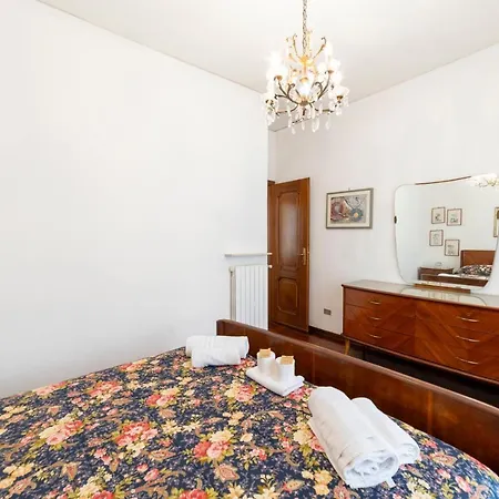 Appartamento Via Cilea 129 *